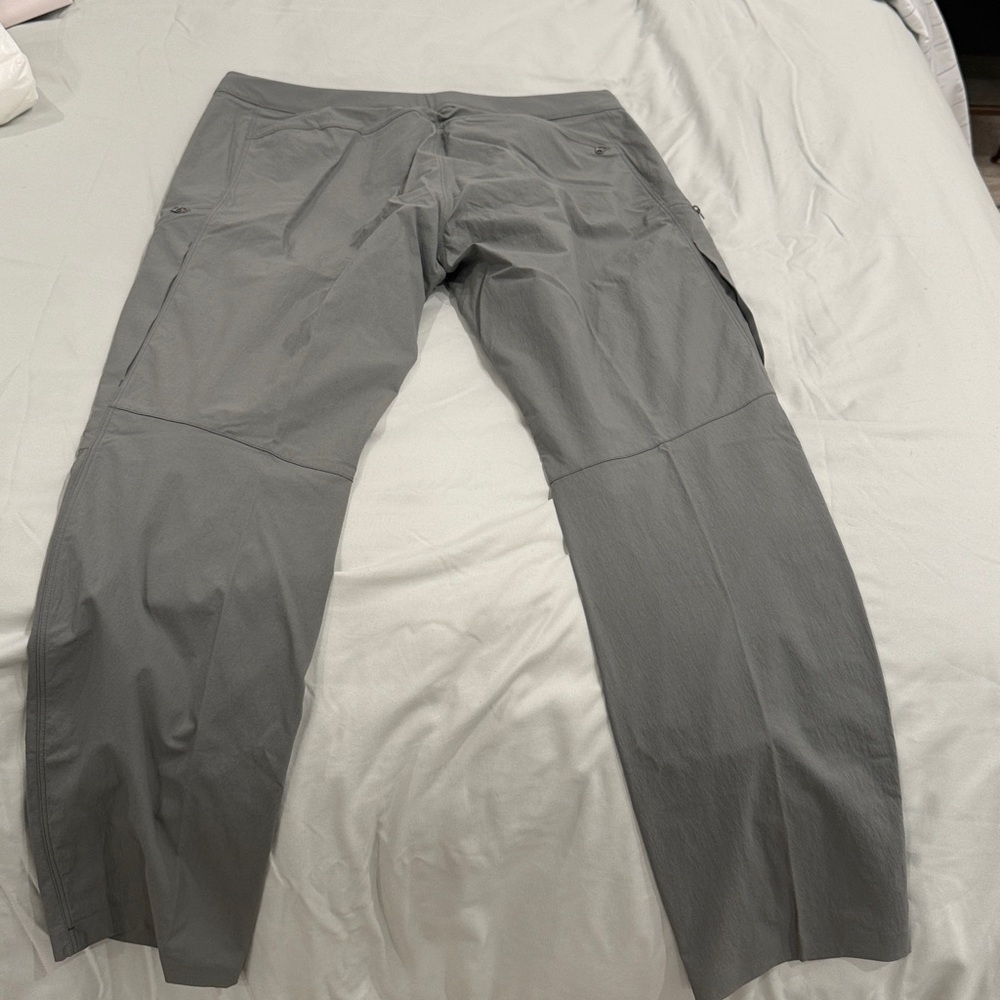 Arc'teryx Gamma Quick Dry Pants in Gray - Picture 6 of 9